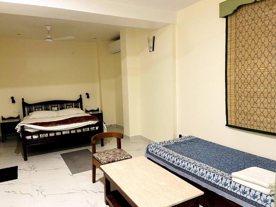 Imperial New Delhi Exterior photo